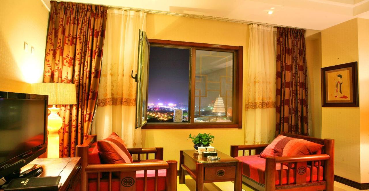 Vienna International Hotel Xi'An Dayan Tower Exterior foto